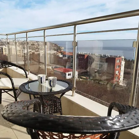Milana-2 Sea View Apartment *