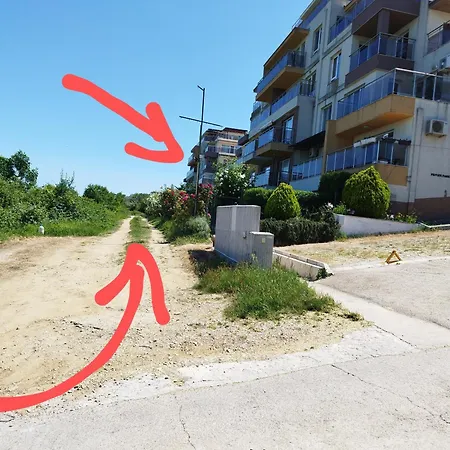 Milana-2 Sea View * 比亚拉