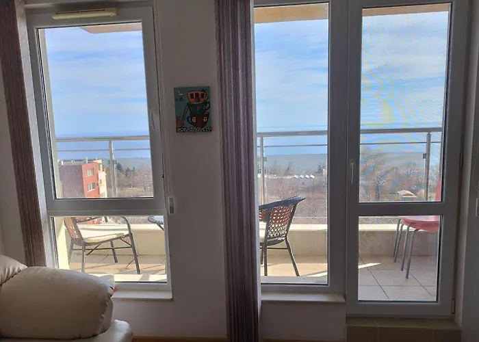 Milana-2 Sea View 公寓 比亚拉