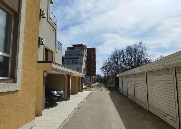 Milana-2 Sea View 公寓 比亚拉